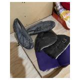 Vintage cleats & leather knee pads