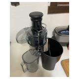 GDor juicer w/attachments