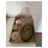 2 flats glassware