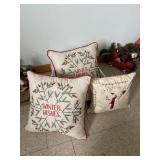 2 Xmas pillows & bag of batting
