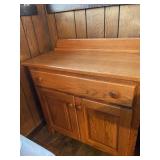 Oak 2 door 1 drawer cabinet