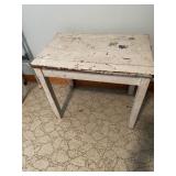 White primitive table