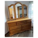7 drawer oak dresser w/jewelry box behind middle -