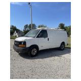 2004 Chevy 3500 van