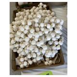 10 white & creme garland