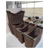 Set of 5 wicker baskets & sun shield for car