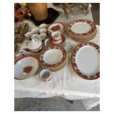 Xmas dishes & completer pieces