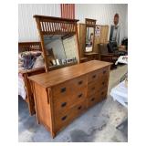 Mission style dresser w/mirror, 6 drawers