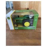 ERTL John Deere 820 tractor