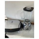 Osterizer blender & George Foreman