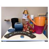 NIB Bark Buster, Decor & More