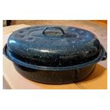 Covered Granite Roaster, Approx 15" w