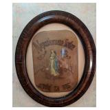 Oval Vintage Frame w/Bubble Glass