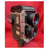Vintage Mamiya C220 Professional Camera