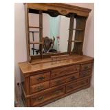 Dresser w/Mirror