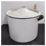 Enamelware Dutch Oven, Approx 10.5" h x 13.5" dia