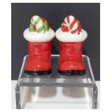Christmas S&P Shakers  w/Stoppers