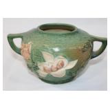 Roseville Planter - 446-4 Magnolia