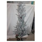 Silver Christmas tree-works