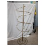 Metal gold colored wine glass display