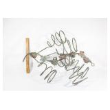 Metal grape vine wine rack