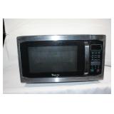 Magic Chef microwave-works