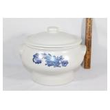 Pfaltzgraff Tureen with lid