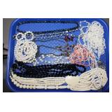 Large lot costume jewelry-necklaces