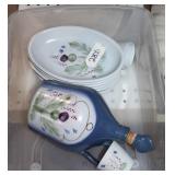 Ceramic handpainted oil decanter with plates