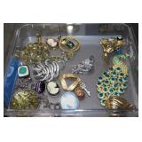 Large lot of costume jewelry-Brooches