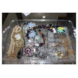 Large lot of costume jewelry-Necklaces