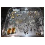 Large lot of costume jewelry-Earrings