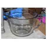 Anchor Hocking large mearsuring cup