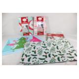 Christmas Placements 2 Sets (4 Each) - Tablecloths