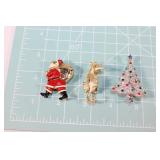 Three Vintage brooches