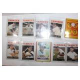 Lot of 10 Baseball cards-Yankees