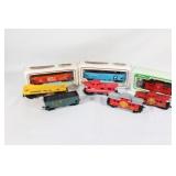 Lot of 8 Train Cars - Caboose, Santa Fe etc