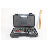 Huskys mechanics tool set with case