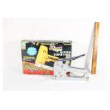 Staple and Nail gun/ Staple Gun