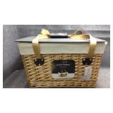 Picnic Time Wicker Picnic Basket, New