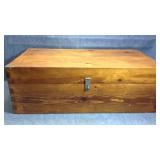 Cedar Chest w/ Tray