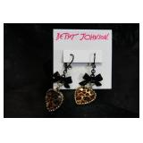 Betsey Johnson Heart earrings