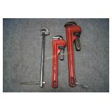 2 Stanley Heavy Duty Pipe Wrenches