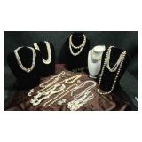 Pearl Jewelry Vintage Necklaces Earrings