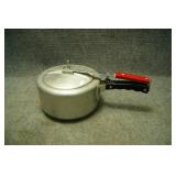 Metal Pressure Cooker Pot