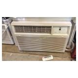 GE Air Conditioner w/Remote