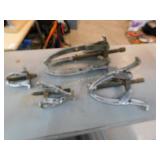 Set of 4 Wheel Pullers