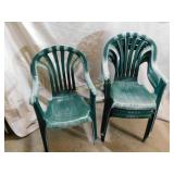 4 Plastic Patio Chairs