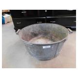 Vintage Metal Round Washtub