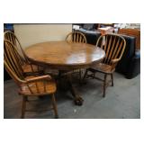 Solid Wood Pedestal Table w/4 Chairs